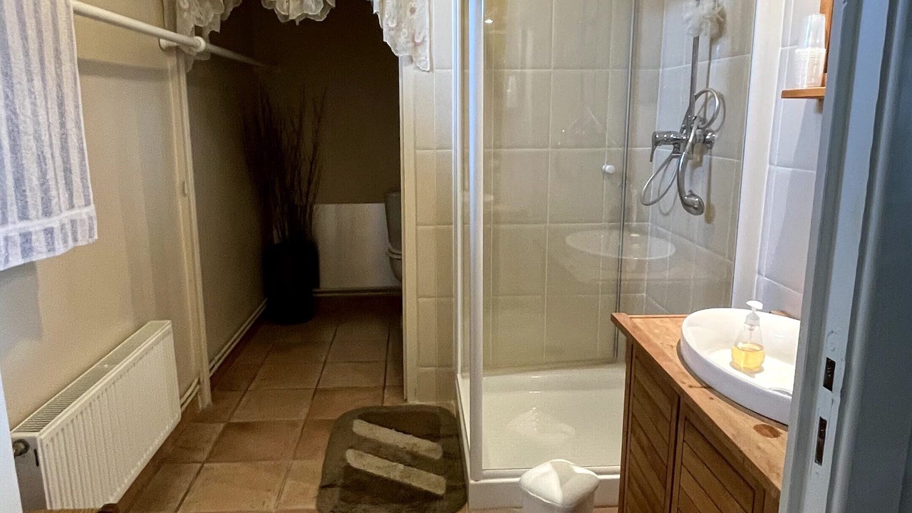 Photo of Bathroom in Sainte-Mere-Eglise