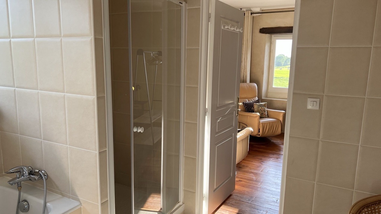 Photo of Bathroom in Sainte-Mere-Eglise