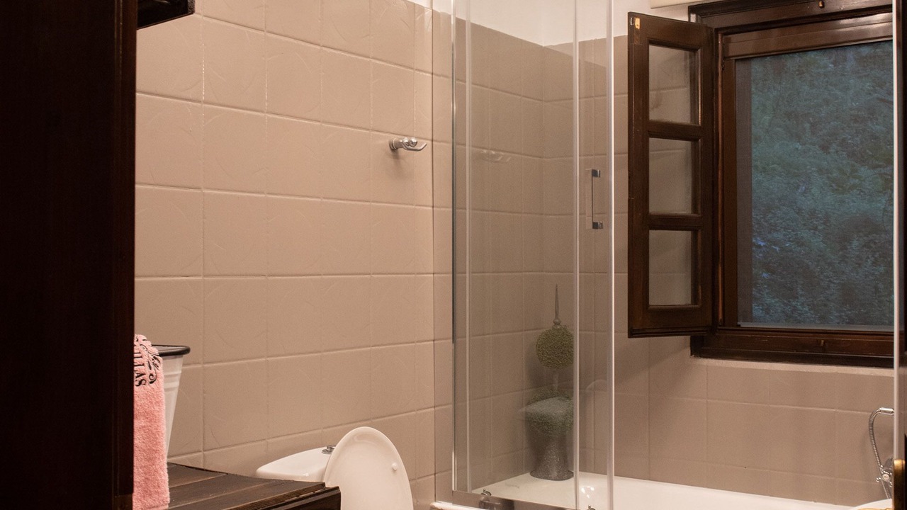 Photo of Bathroom in Tsagarada