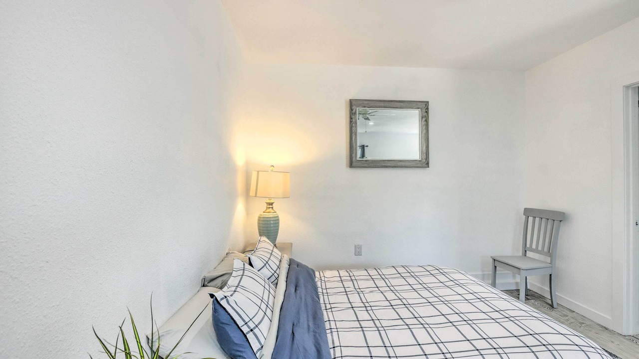 Photo of Bedroom in Lompoc