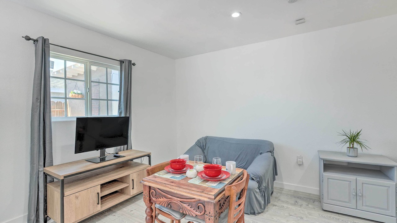 Photo of Livingroom in Lompoc