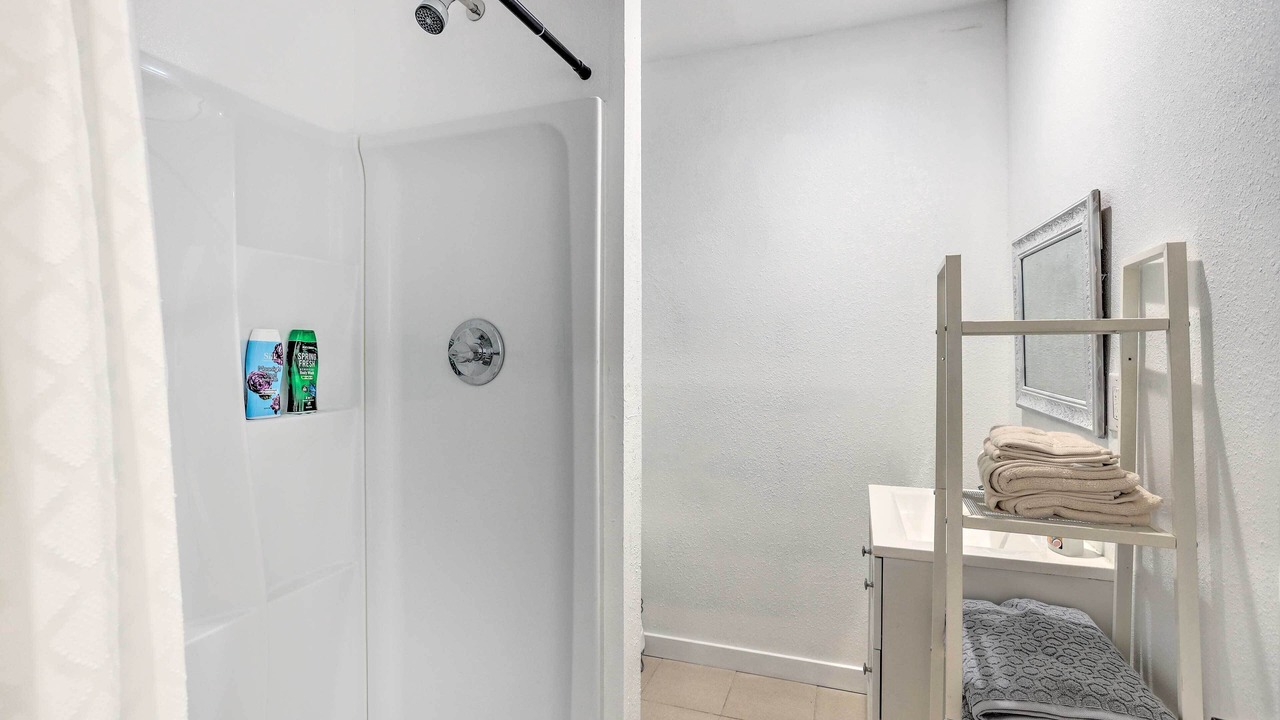 Photo of Bathroom in Lompoc