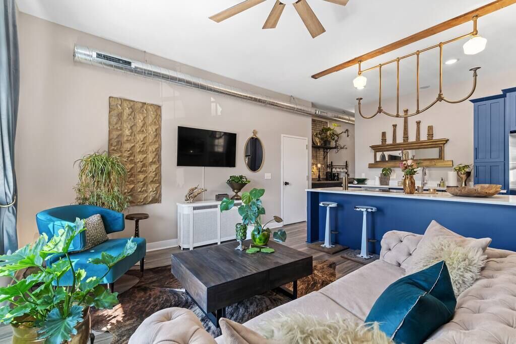 Photo of Livingroom in Fifth Ward
