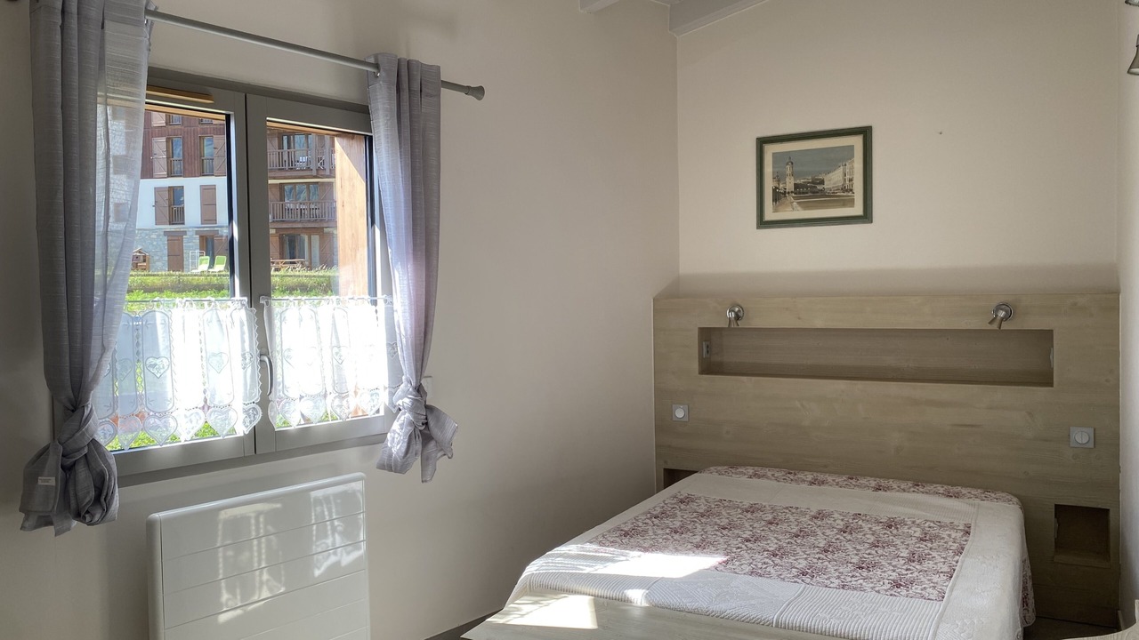 Photo of Bedroom in Lanslevillard