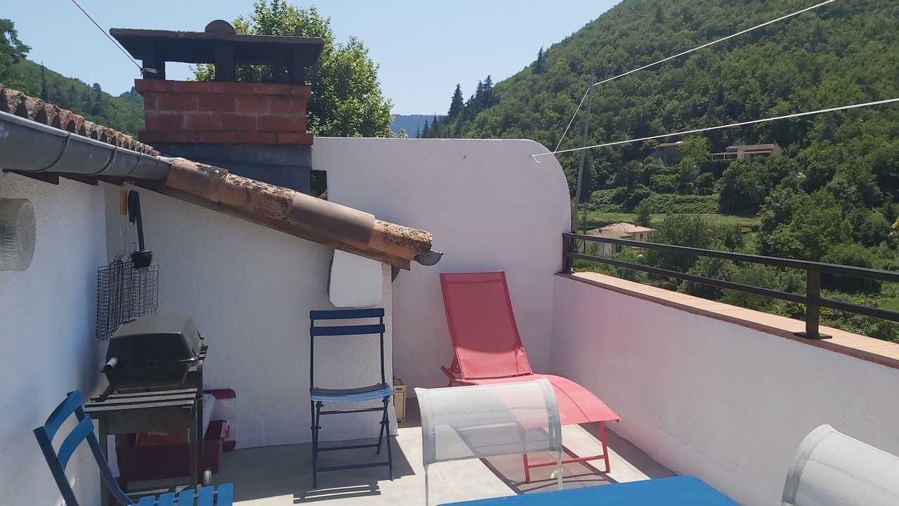 Photo of Outdoor in Aveze