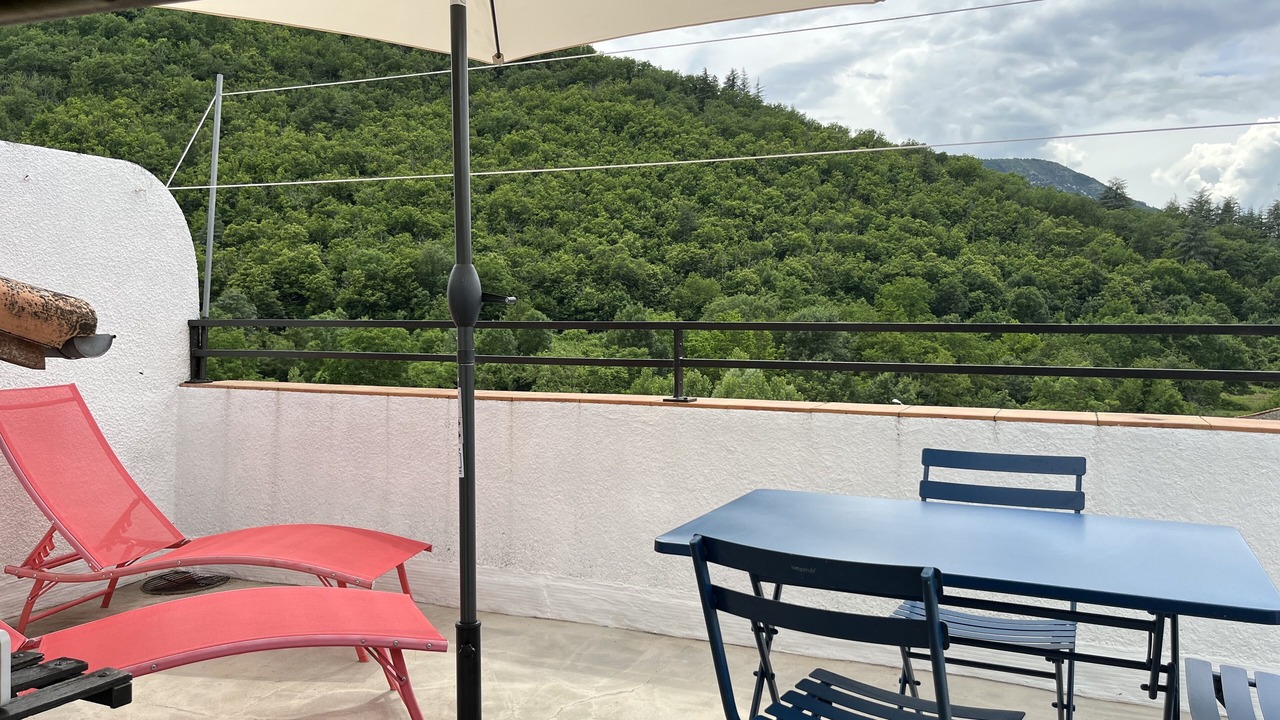 Photo of Outdoor in Aveze