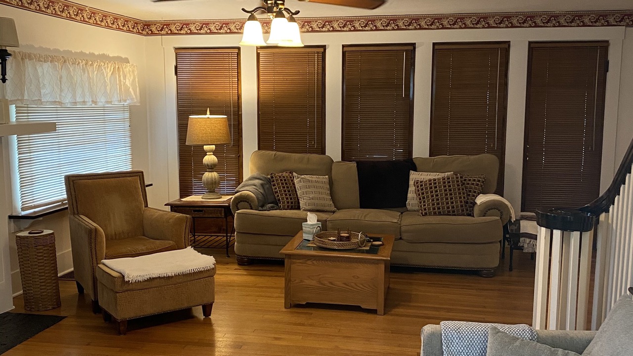 Photo of Livingroom in Decatur