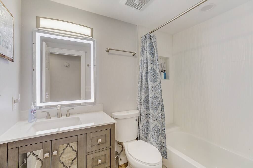 Photo of Bathroom in South Bradenton