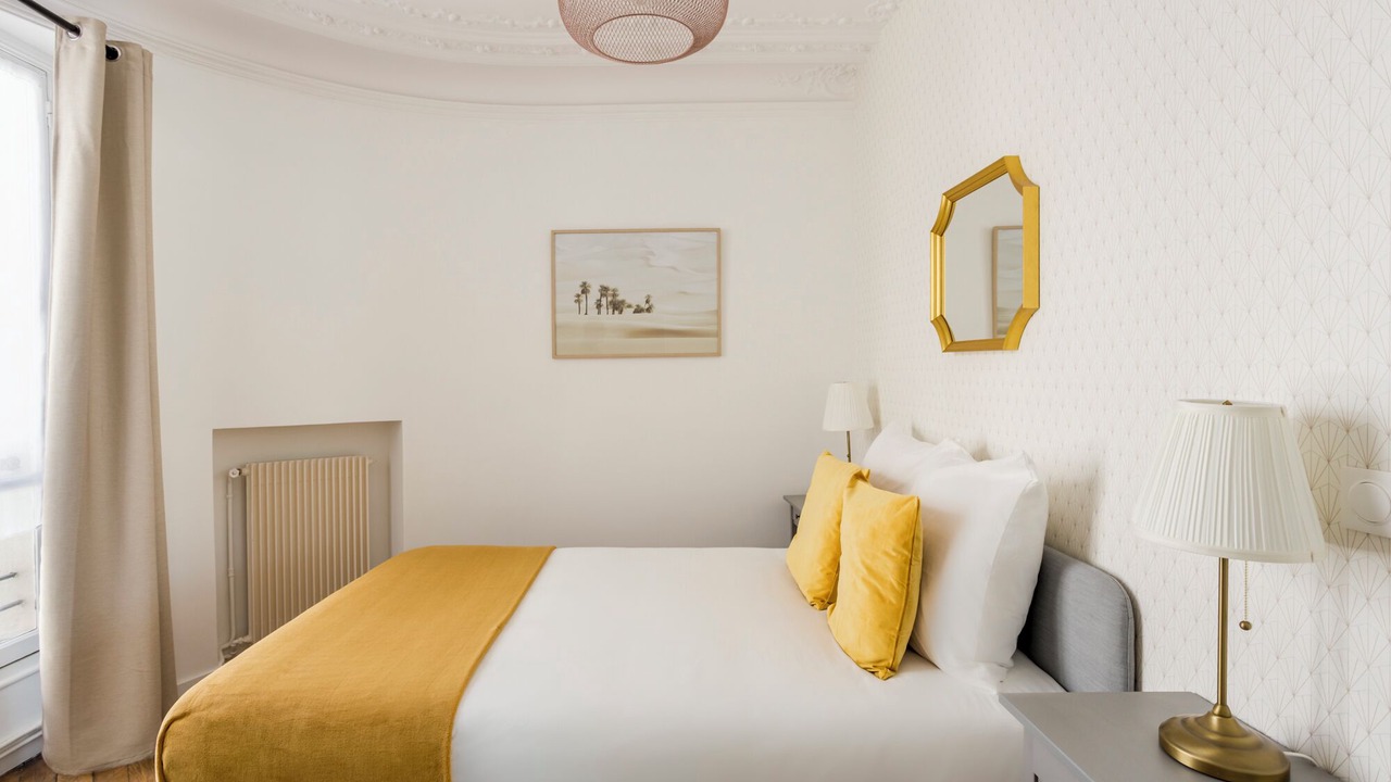 Photo of Bedroom in Faubourg-du-Roule