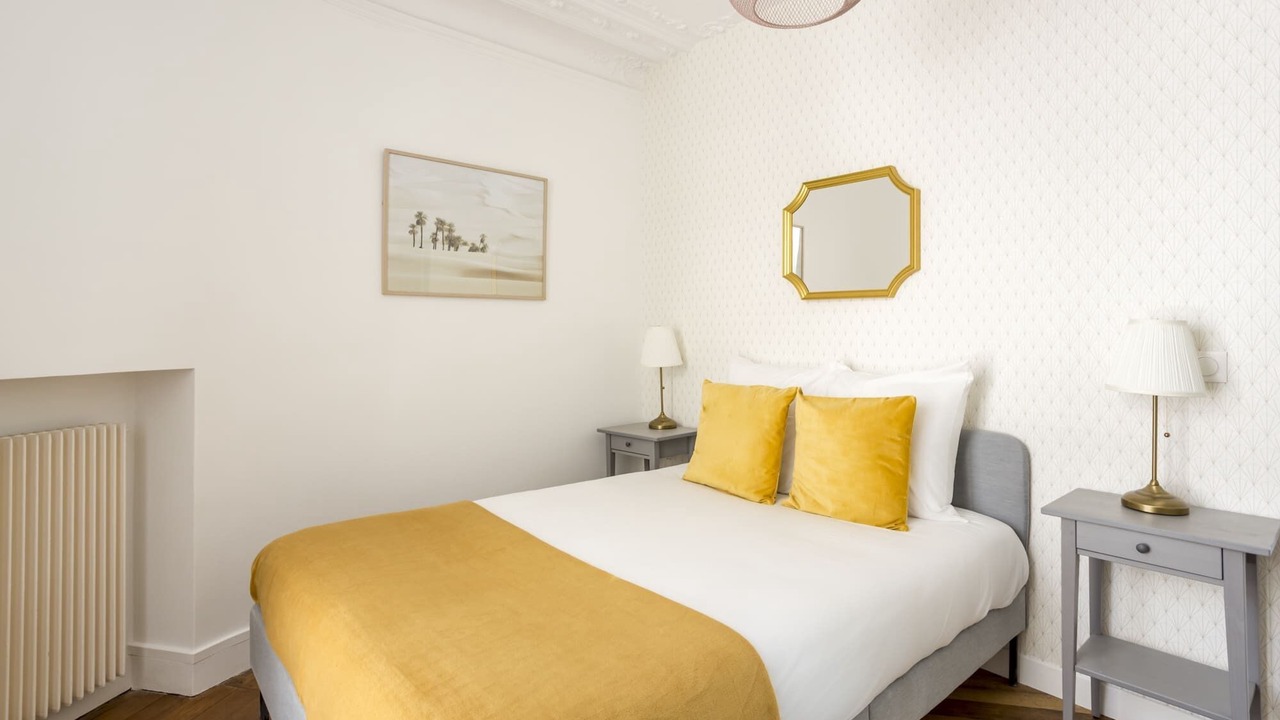 Photo of Bedroom in Faubourg-du-Roule