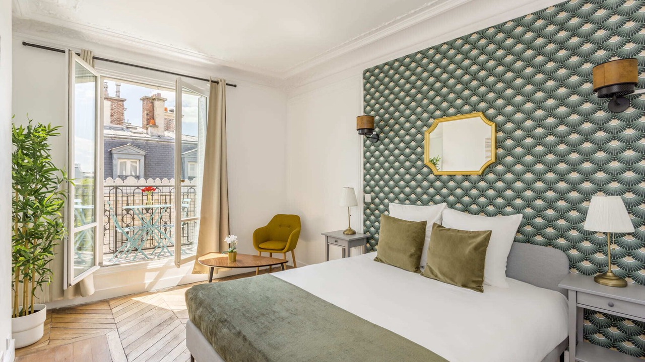 Photo of Bedroom in Faubourg-du-Roule