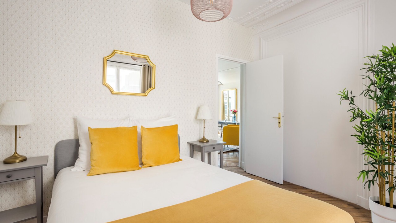 Photo of Bedroom in Faubourg-du-Roule