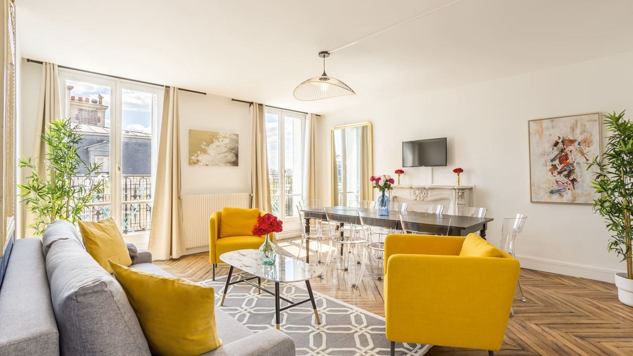 Photo of Livingroom in Faubourg-du-Roule