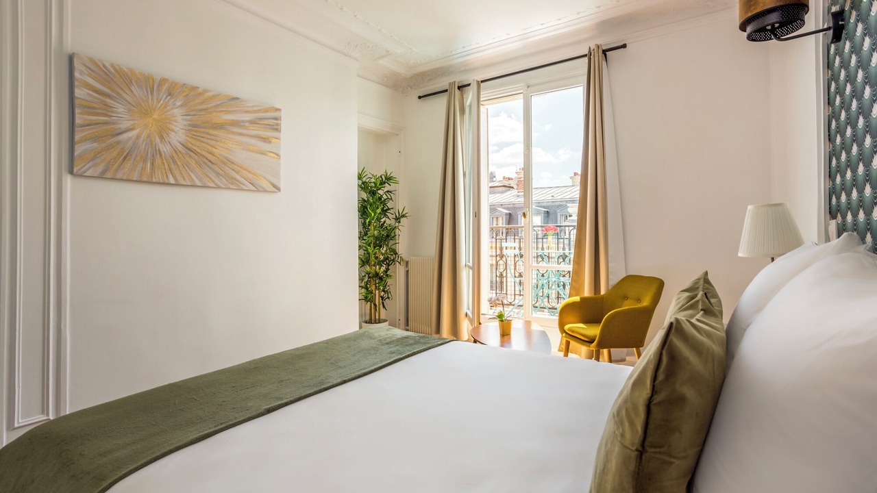 Photo of Bedroom in Faubourg-du-Roule