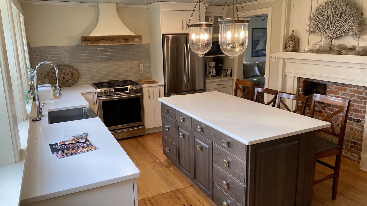 Photo of Kitchen in Hall's Harbour