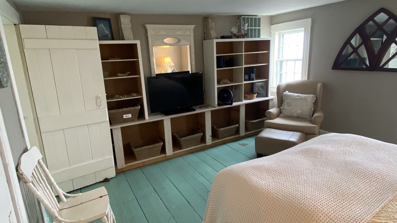 Photo of Bedroom in Hall's Harbour