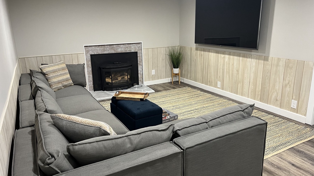 Photo of Bedroom in Millcreek