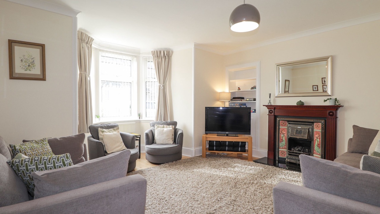 Photo of Livingroom in Inverness City Centre