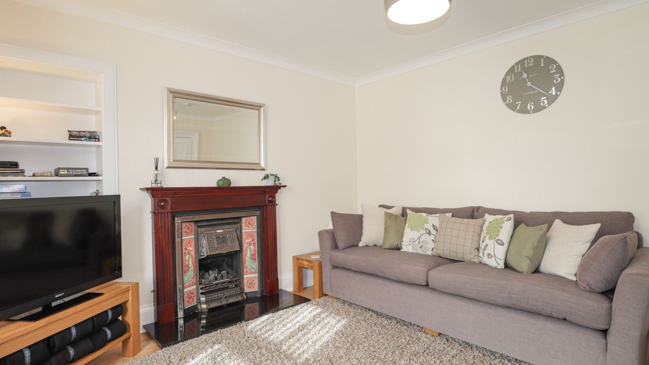 Photo of Livingroom in Inverness City Centre