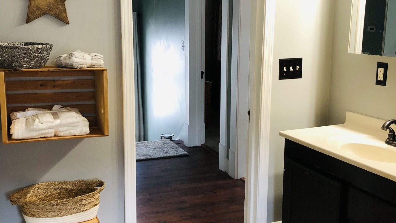Photo of Bathroom in Ionia