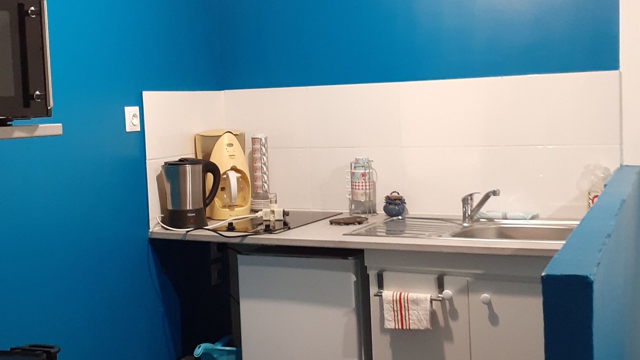 Photo of Kitchen in Druyes-les-Belles-Fontaines