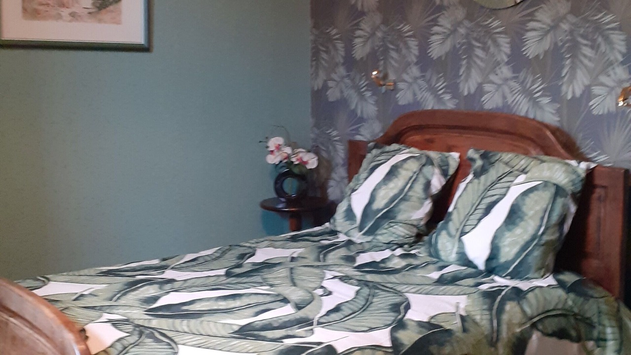 Photo of Bedroom in Druyes-les-Belles-Fontaines