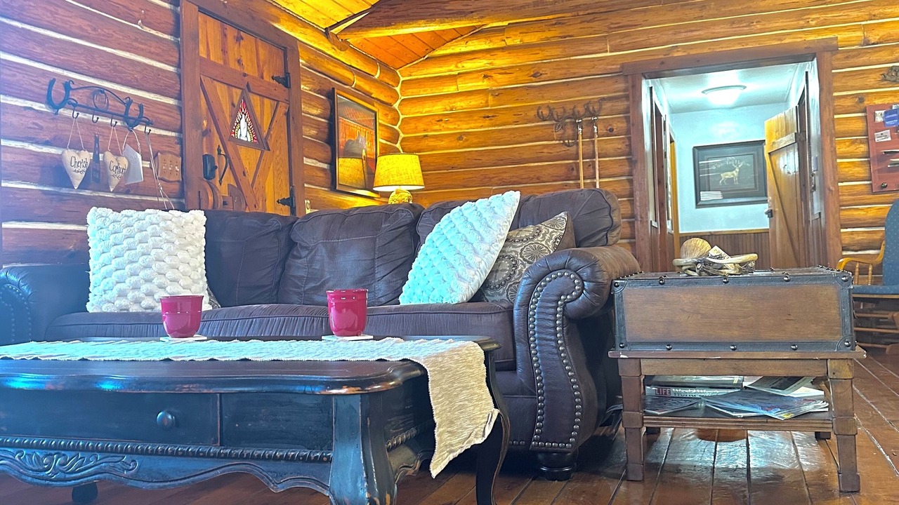 Photo of Livingroom in Ironton