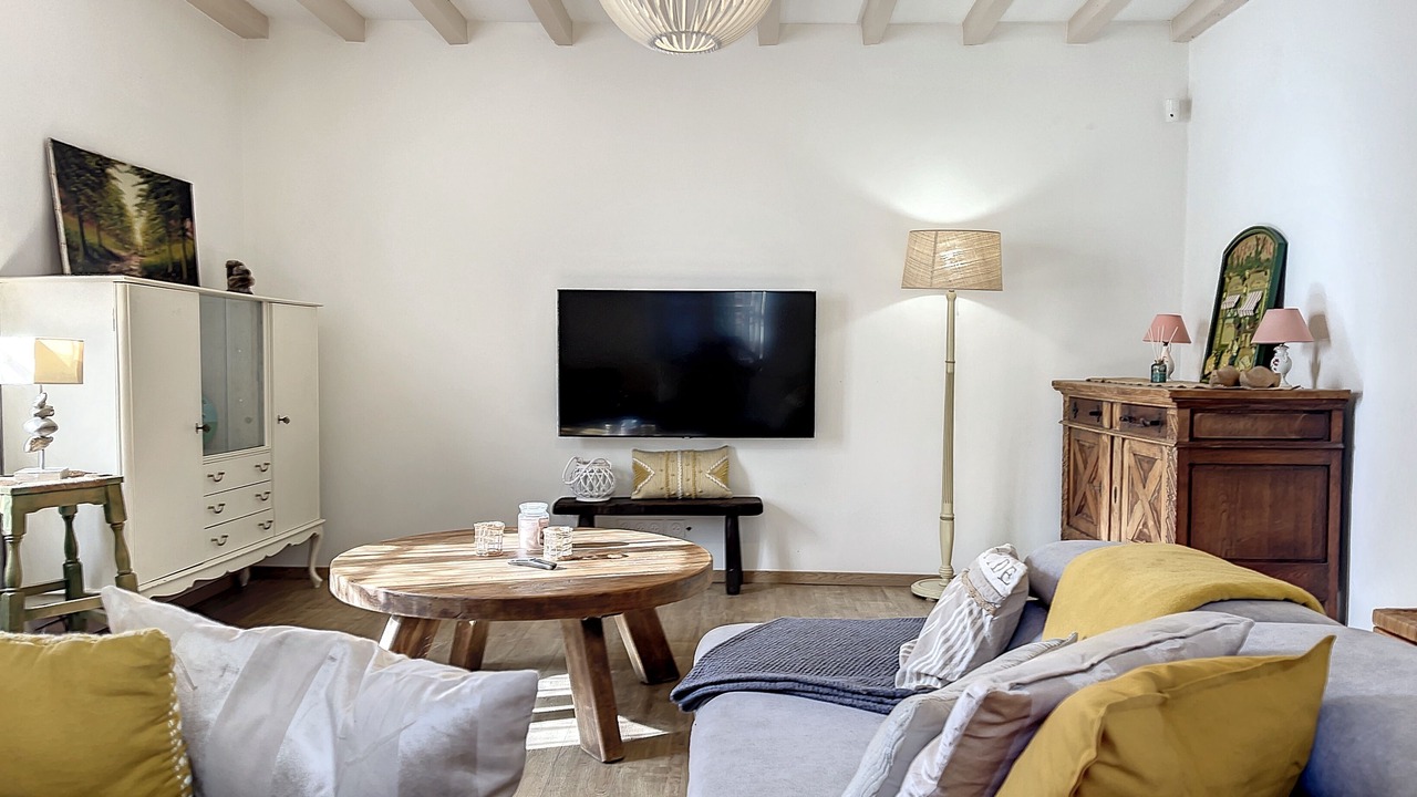 Photo of Livingroom in Sully