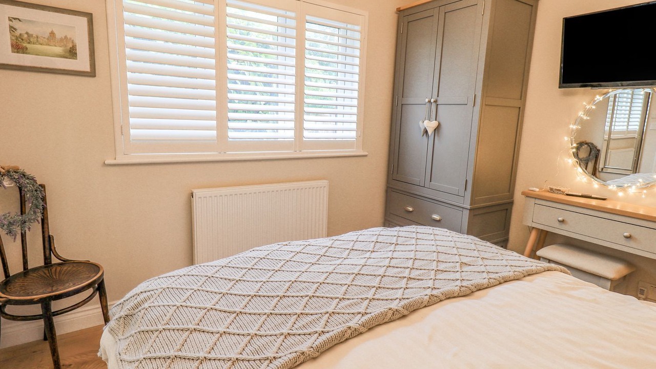 Photo of Bedroom in Lakeside