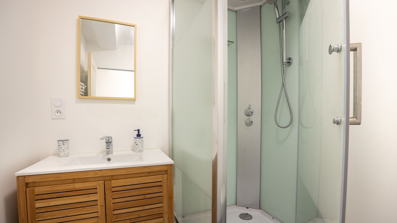 Photo of Bathroom in Langrune-sur-Mer
