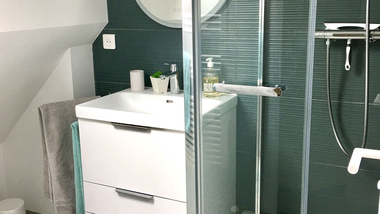 Photo of Bathroom in Locmaria