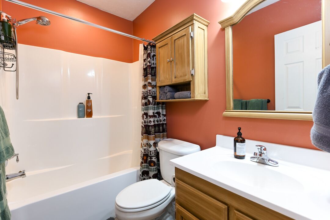 Photo of Bathroom in Cascade