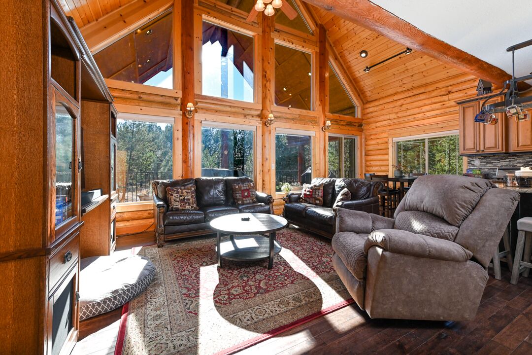 Photo of Livingroom in Cascade