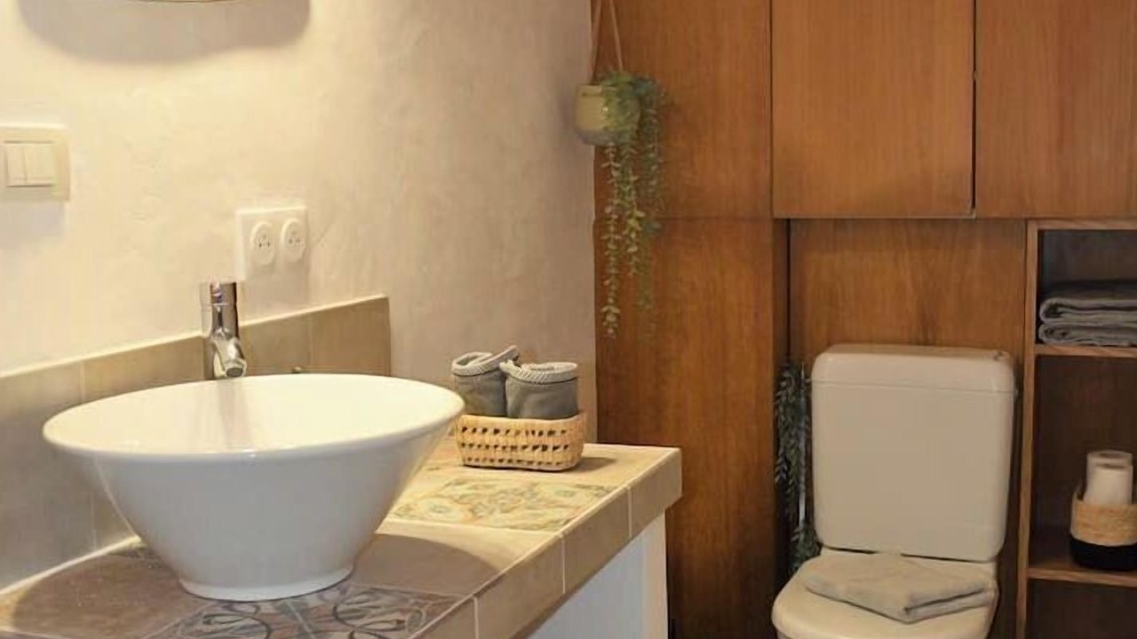 Photo of Bathroom in Barjols