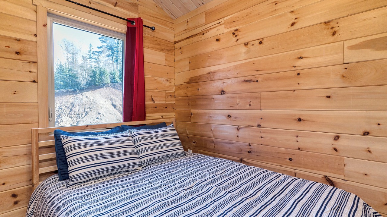 Photo of Bedroom in West Hants