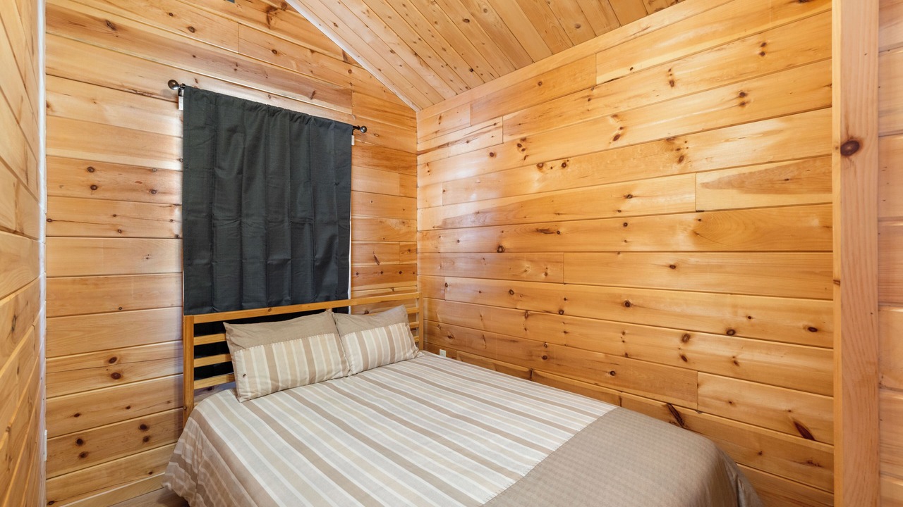 Photo of Bedroom in West Hants