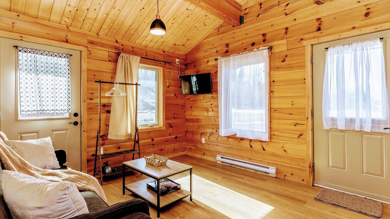 Photo of Livingroom in West Hants