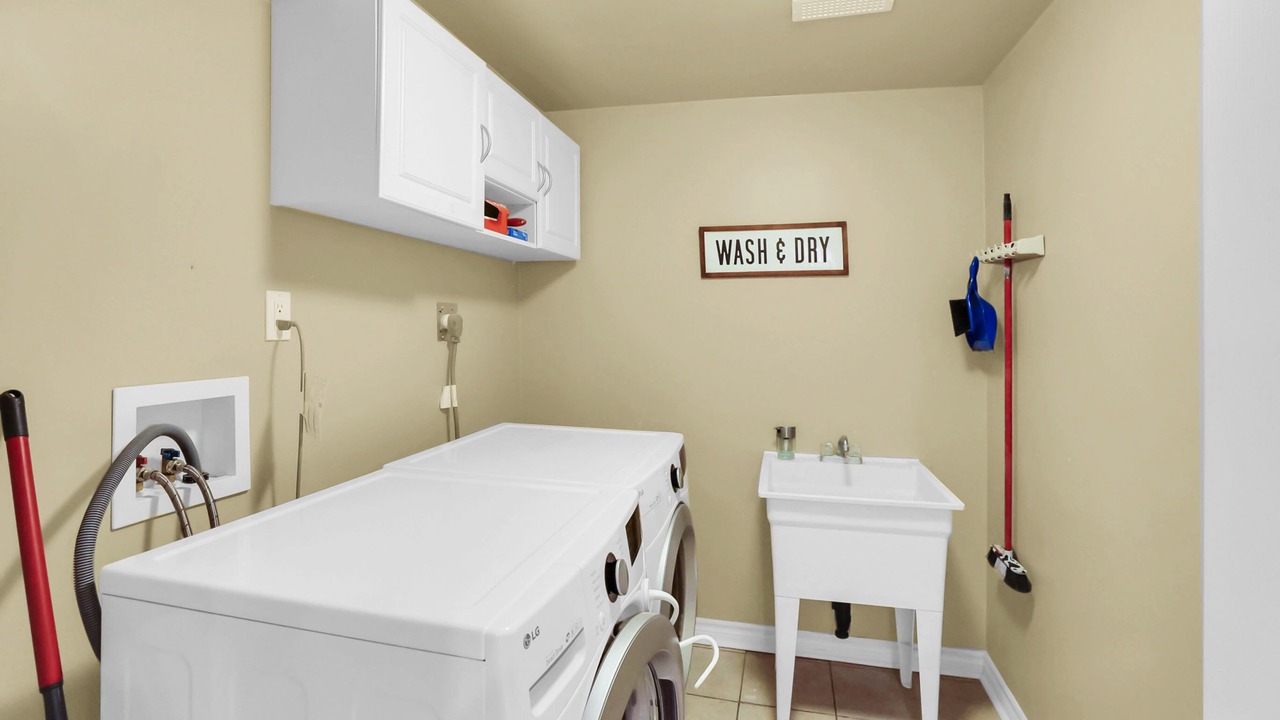 Photo of Bathroom in Niagara Falls