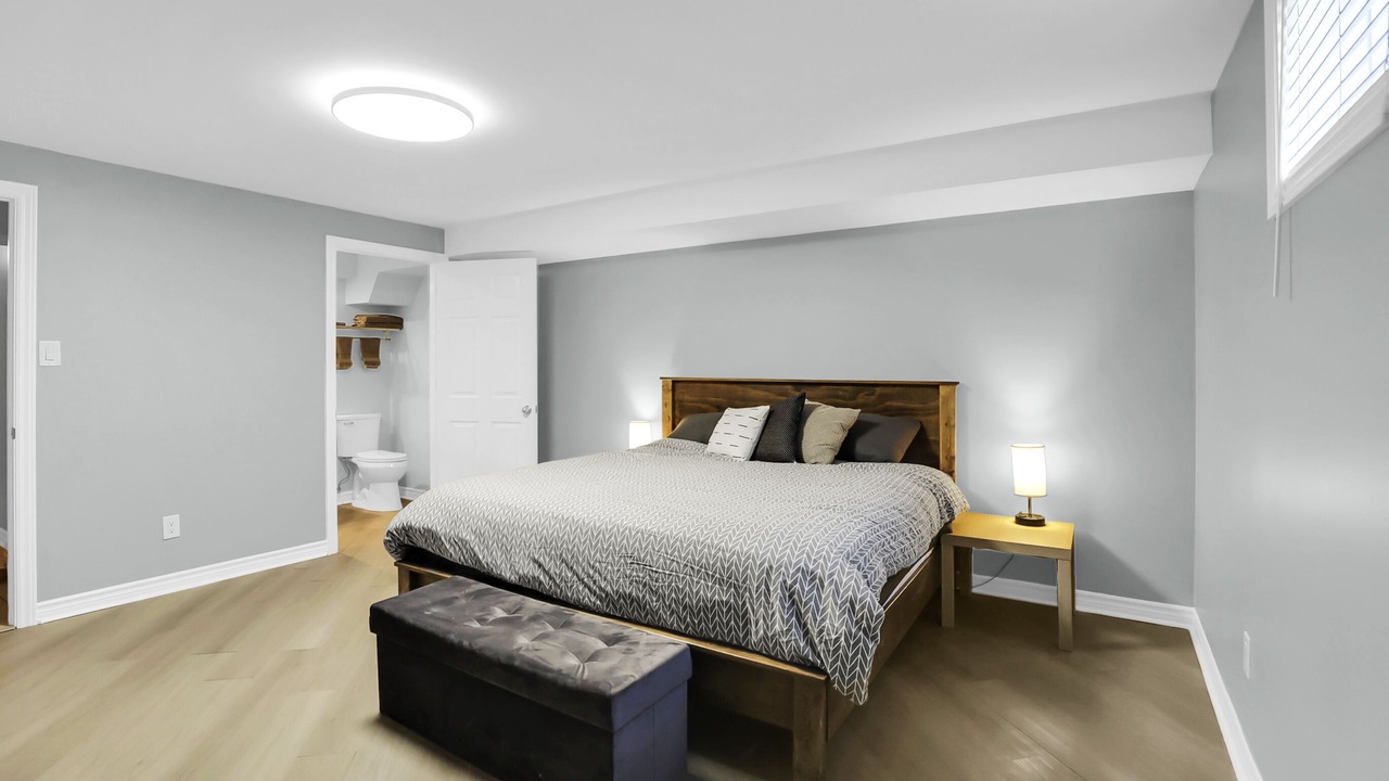 Photo of Bedroom in Niagara Falls