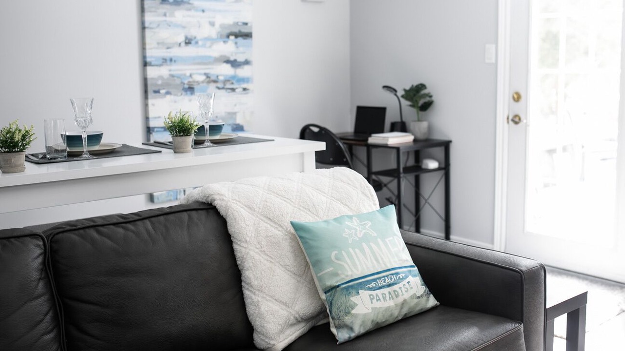 Photo of Livingroom in Port Elgin