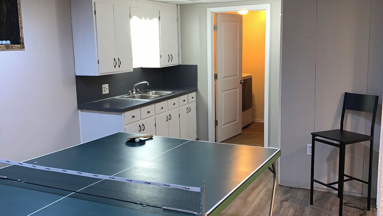 Photo of Bedroom in Westside Connection