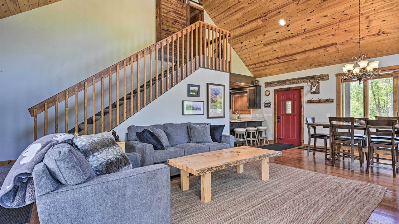 Photo of Livingroom in Nekoosa