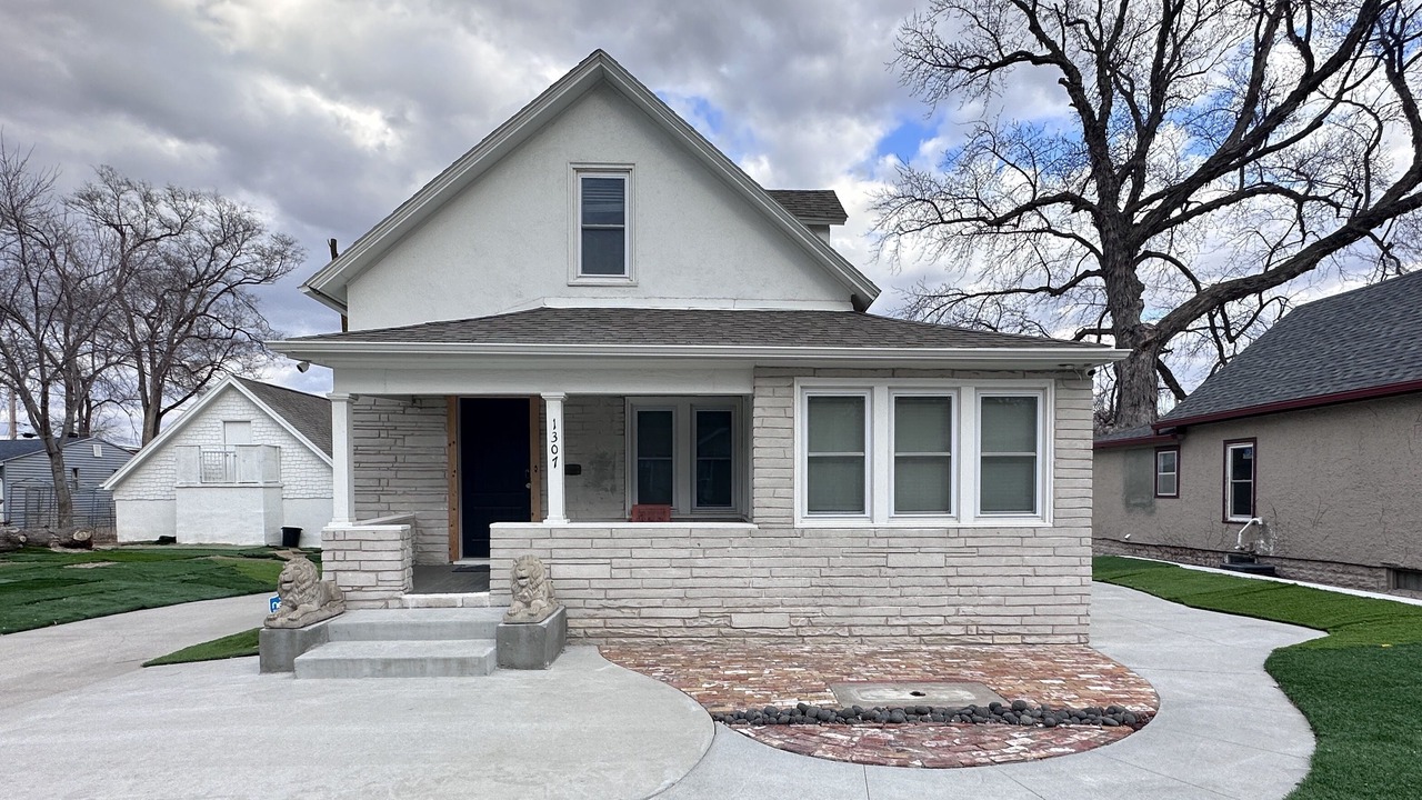 Photo of Outdoor in Dundee-Happy Hollow Historic District