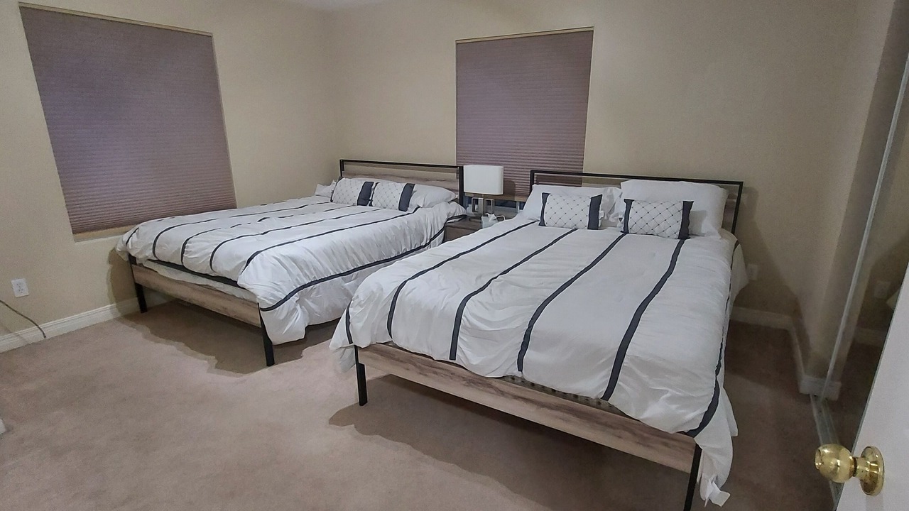 Photo of Bedroom in Elizabethtown-Kitley