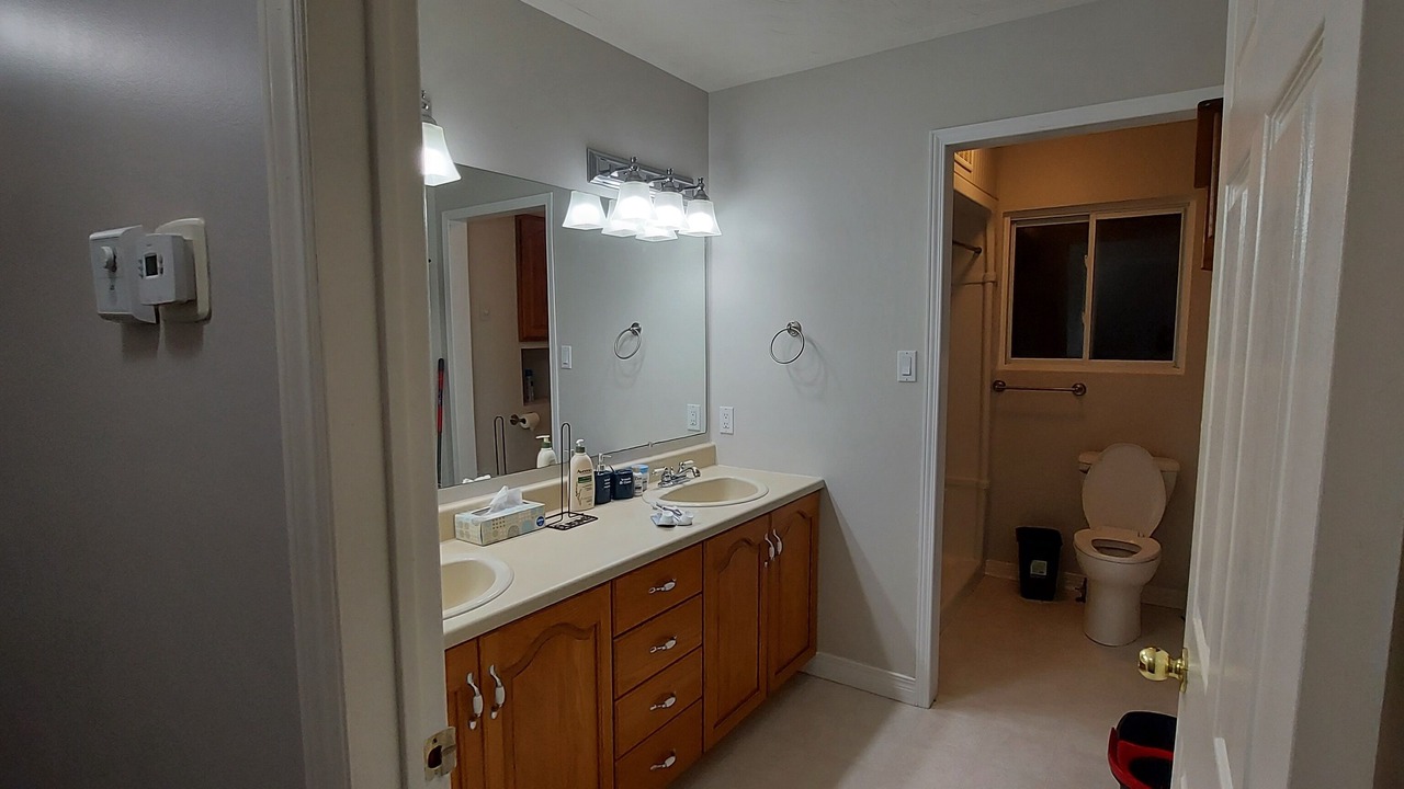 Photo of Bathroom in Elizabethtown-Kitley