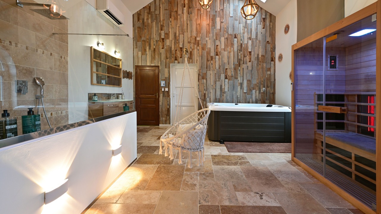 Photo of Bathroom in Rocquigny