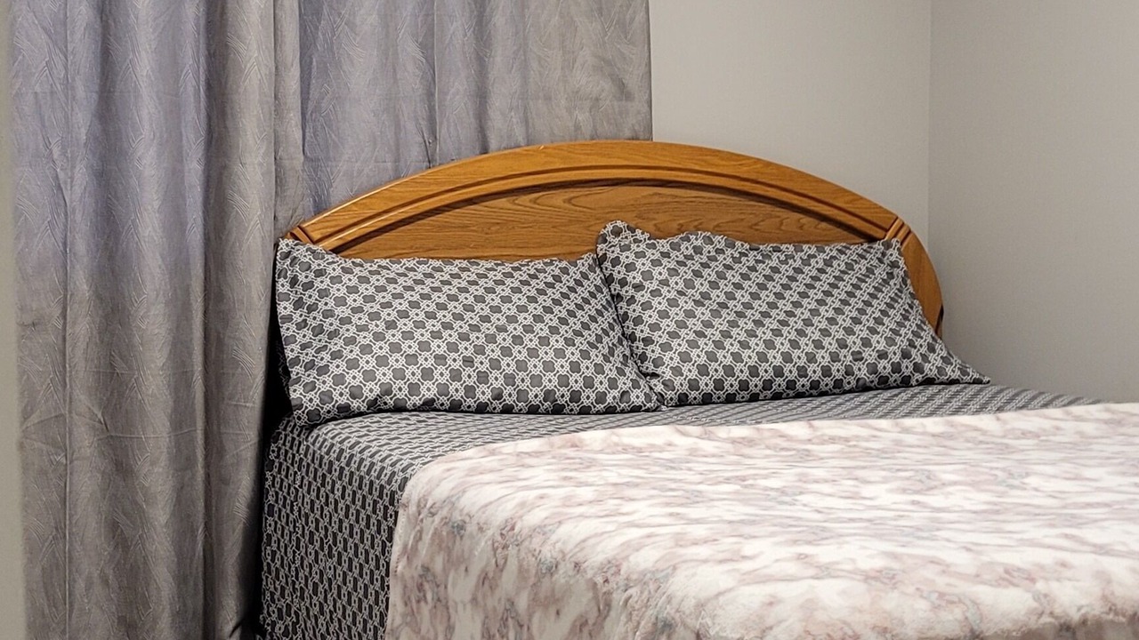 Photo of Bedroom in Leduc County
