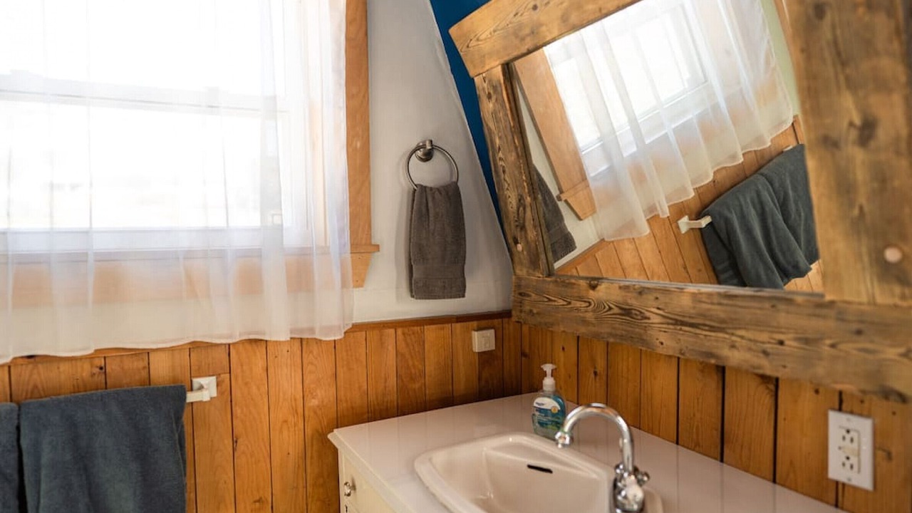 Photo of Bathroom in Cheticamp