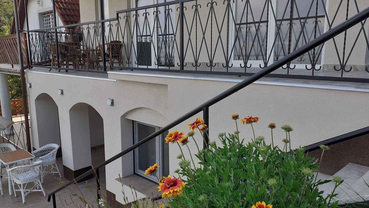 Photo of Patio Balcony in Balatongyorok