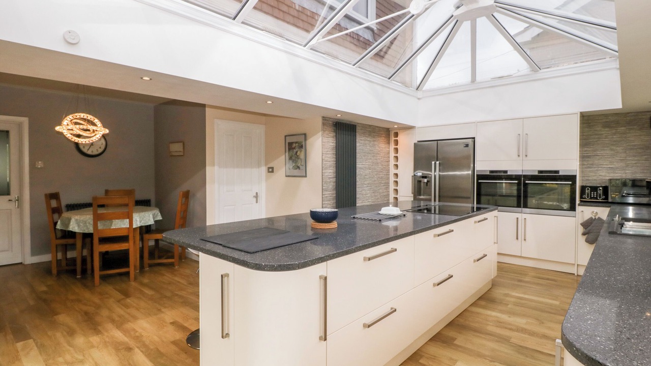 Photo of Kitchen in West Wellow